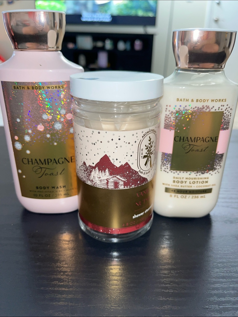 Bath & Body Works Champagne Toast Body Wash, Shower Steamers & Lotion Pink/Gold